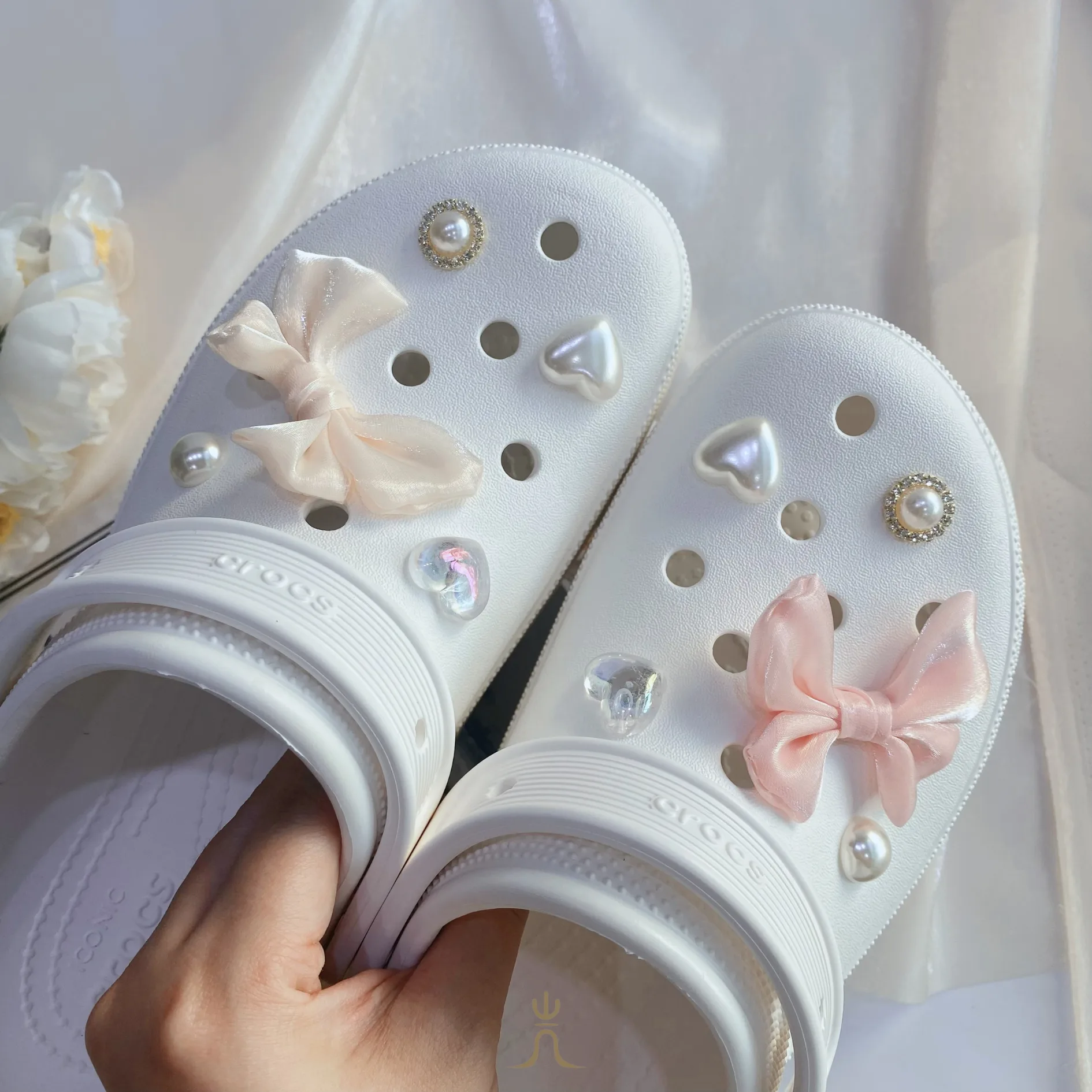 蝴蝶結系列2.0｜Crocs鞋扣